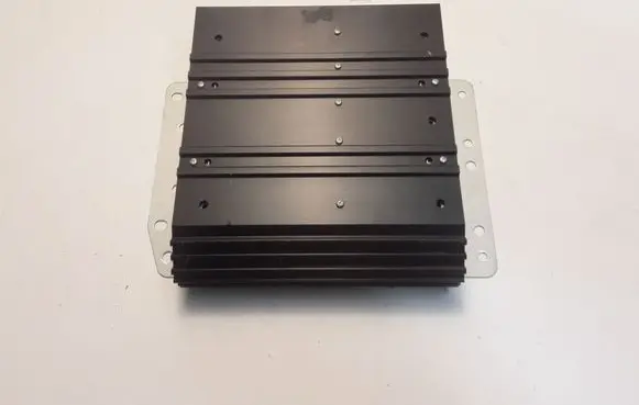 Mitsubishi Pajero Sound amplifier 8701A114
