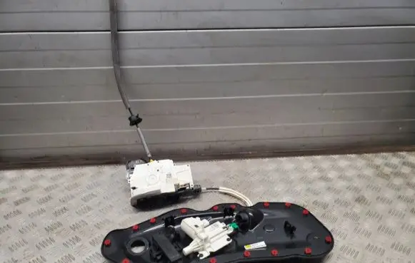Audi Q8 Rear door lock 4K0839016S 4N0837060