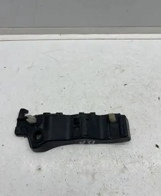 Hyundai Santa Fe Front bumper mounting bracket 805142W000
