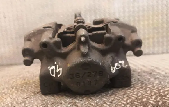 Mercedes-Benz CLK A209 C209 Rear brake caliper