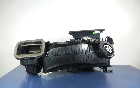 Audi A4 S4 B8 8K Interior heater climate box assembly 8T1820005A