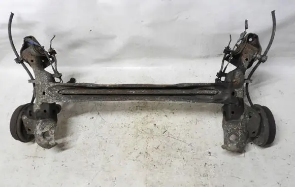 Citroen DS3 Rear axle beam with reductor 
