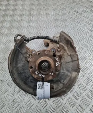 Audi A4 S4 B6 8E 8H Rear wheel hub