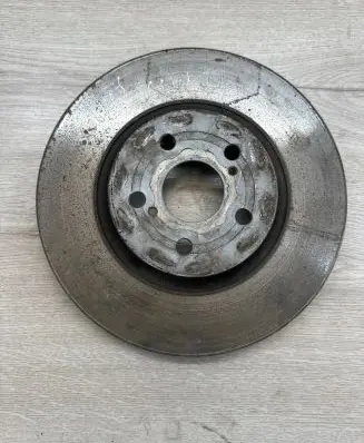 Toyota Avensis T250 Front brake disc