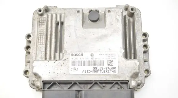 KIA Ceed Engine control unit/module 391132A560