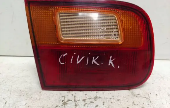 Honda Civic Tailgate rear/tail lights 0431132