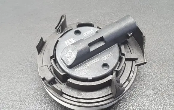 Hyundai i20 (BC3 BI3) Airbag deployment crash/impact sensor 95930M6000