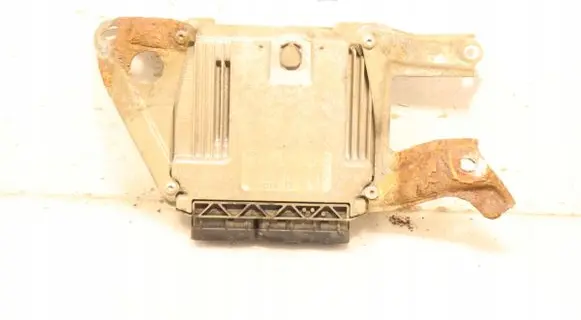 Toyota Yaris Engine control unit/module ECU 0281012322
