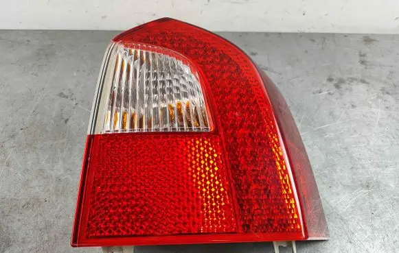 Volvo V70 Rear/tail lights 30698984 31276840