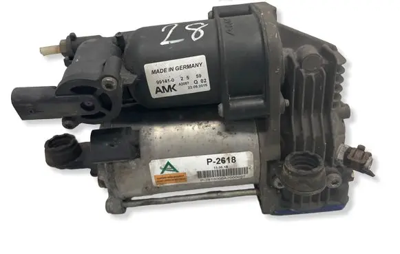 Mercedes-Benz ML W164 Air suspension compressor/pump A2513200704