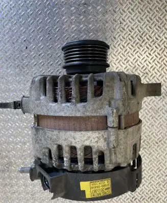 KIA Sportage Generator/alternator 373002A850