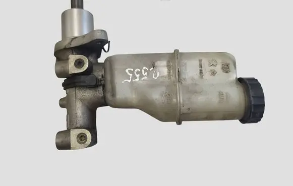 Citroen C5 Master brake cylinder 9646980980 03350885121