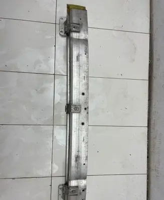 Peugeot 308 Front bumper cross member 5616211