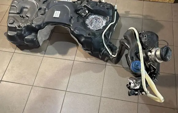 Volkswagen Tiguan Allspace Fuel tank 5Q0201021 483A2110613269