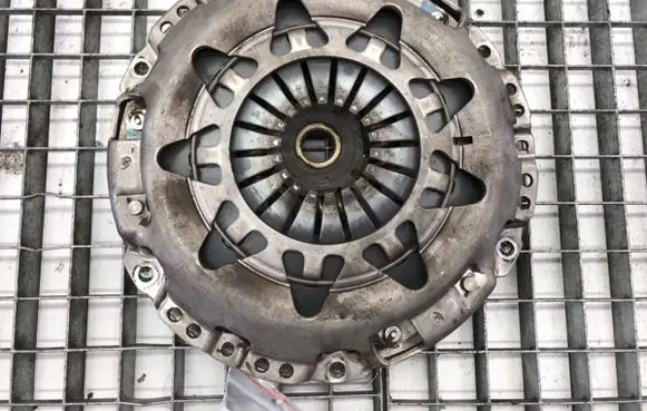 Nissan Qashqai Clutch set kit 122039510