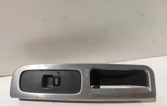 Volvo V50 Electric window control switch 30658448