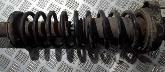 Mitsubishi Carisma Rear coil spring