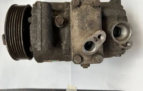 Volkswagen Golf Plus Air conditioning (A/C) compressor (pump) 1K0820803S 04970406684