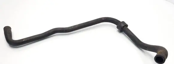 Volkswagen PASSAT B6 Engine coolant pipe/hose