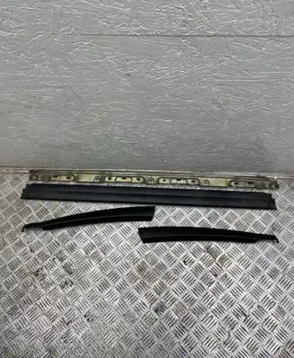 Land Rover Freelander Tailgate/trunk upper cover trim DCD102520PMD
