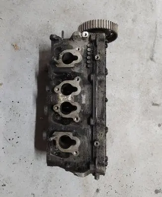 Volkswagen Golf IV Engine head 06B103373