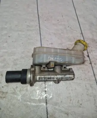 Chrysler Pacifica Master brake cylinder