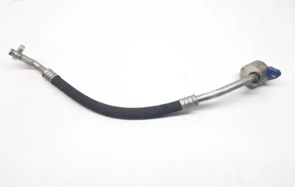 Mercedes-Benz Vito Viano W639 Air conditioning (A/C) pipe/hose A6398300816