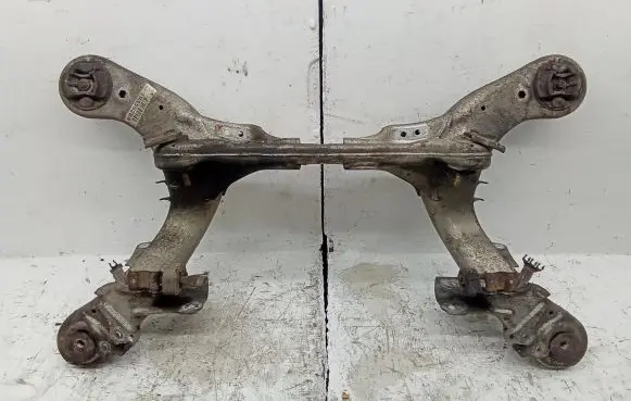 Mercedes-Benz CLS C219 Rear subframe 