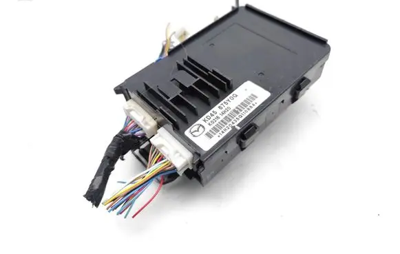 Mazda 3 III Central body control module KD45675Y0G K0216