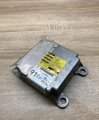 Toyota Corolla Verso AR10 Airbag control unit/module 891700F032 213819107