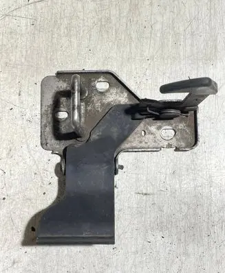 Volkswagen Transporter - Caravelle T5 Engine bonnet/hood lock/latch loop/hook 7H0823480E