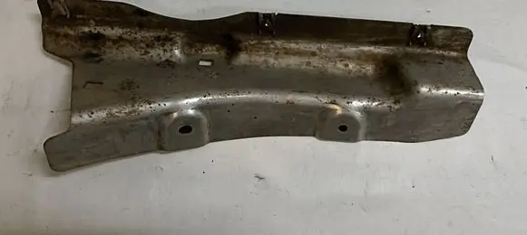 BMW 5 F10 F11 Heat shield in engine bay 51487185203