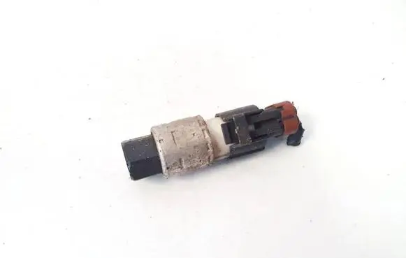 Air conditioning (A/C) pressure sensor