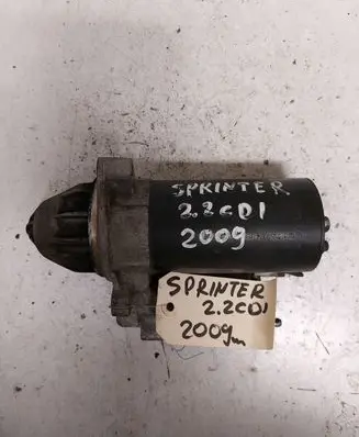 Mercedes-Benz Sprinter W906 Starter motor A0061517401