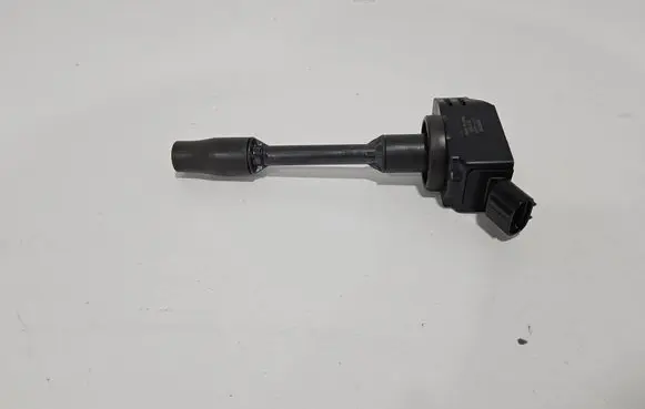 High voltage ignition coil