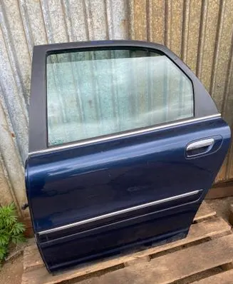 Volvo S80 Rear door