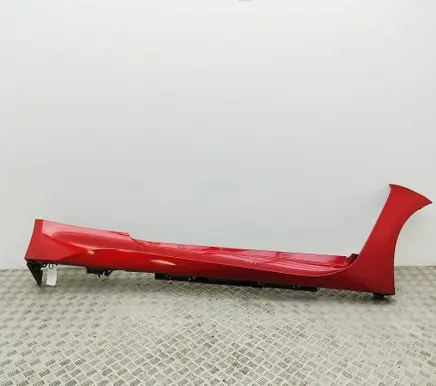 Lexus RC Sill 7585024090