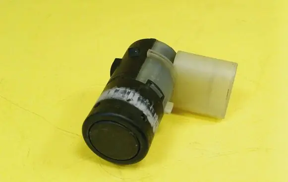 Skoda Octavia Mk2 (1Z) Parking PDC sensor 4B0919275E