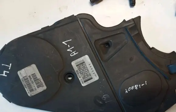 Volvo XC90 Timing belt guard (cover) 6901083