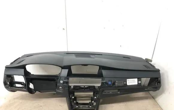 BMW 5 E60 E61 Dashboard 6976421