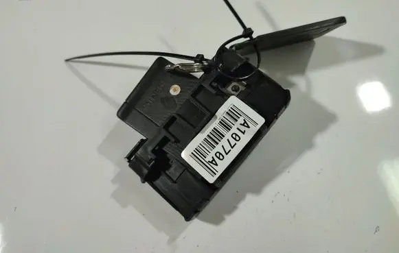 Renault Scenic II - Grand scenic II Ignition key card reader 1099267