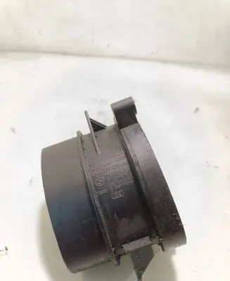 BMW 5 E39 Mass air flow meter 7787076 0928400468