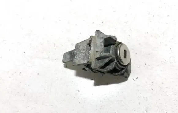 Ford Focus C-MAX Front door lock (next to the handle) 3m5ar21190a
