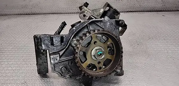 Citroen C4 Grand Picasso Fuel injection high pressure pump 0445010102 9656300380