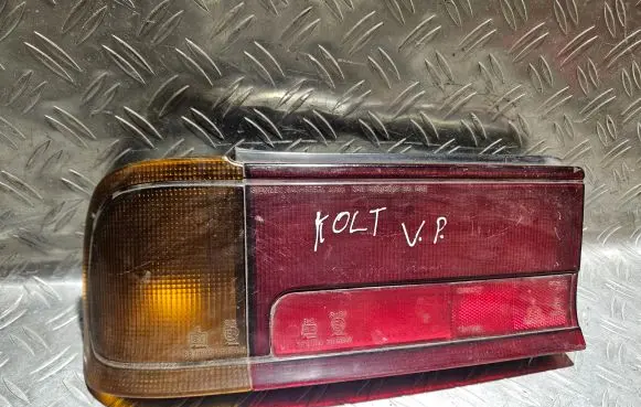 Mitsubishi Colt Rear/tail lights 0438557L 0438557