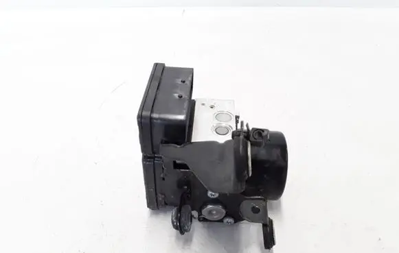 Volvo XC70 ABS Pump 31261142
