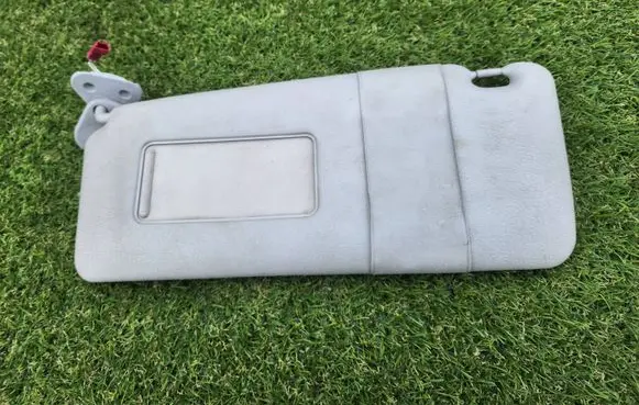 BMW 5 E39 Sun visor Bmw e39 525 sun visor left side
