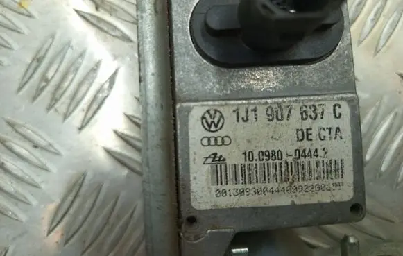 Audi A3 S3 8L ESP acceleration yaw rate sensor 1J1907637C 10098004442