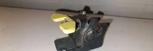 Citroen Berlingo Loading door check strap stopper 