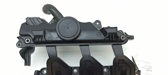 Nissan Primastar Intake manifold 8200924262